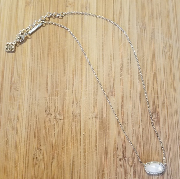 Kendra Scott Jewelry - Mother of Pearl Kendra Scott Elisa Necklace